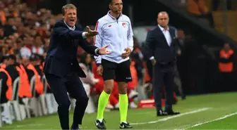 Erwin Koeman: Fenerbahçe ile Yeni Yılı Görebileceğimi Düşünmüyorum