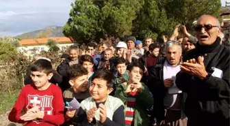 Mahalle Sakinlerinden Alkışlı Baz İstasyonu Eylemi