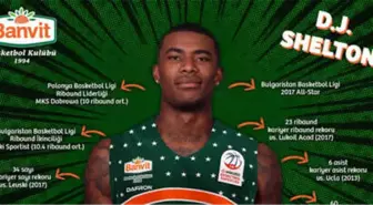 D.j. Shelton, Banvit'te