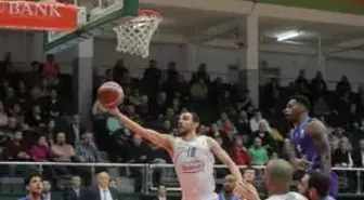 Banvit - Afyon Belediyespor: 72-71