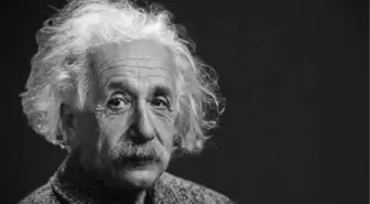 Einstein'ın 'Tanrı mektubu' 2,9 milyon dolara satıldı