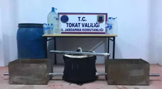 Sahte Rakı Üretilen Köyevine Jandarmadan Baskın