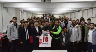 Adnan Menderes Anadolu Lisesi'nde Karesispor Coşkusu