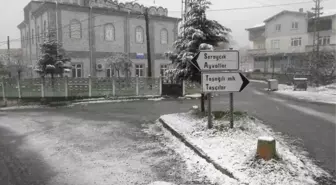 Zonguldak'a Yılın İlk Karı Yağdı