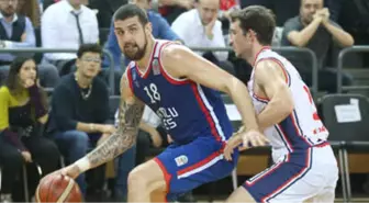 Bahçeşehir Koleji - Anadolu Efes: 81-87