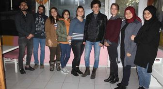 Üniversite Öğrencileri 'Bir Pati de Sen Tut Kulübü' Kurdu