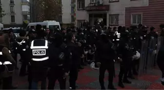 Açlık Grevi Yapan HDP'lilere İkinci Kez Düzenlenen Operasyonda 50 Kişi Gözaltına Alındı