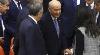 Bahçeli ve Pervin Buldan'ın Sıcak Sohbeti, İYİ Parti'yi Rahatsız Etti