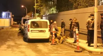 Geniş Haber)kısıklı'daki Holding Binasında Zaman Ayarlı Bomba Buldu