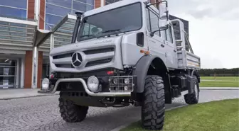 Mercedes-Benz Unimog Şehire İniyor