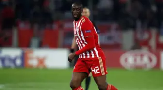 Olympiakos'ta Yaya Toure'nin Sözleşmesi Feshedildi