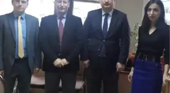 Sayıştay Denetçilerinden Beytüşşebaplı Öğrencilere 300 Kitap