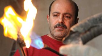 30 Yıllık Bastoncunun Koç, Sığır ve Manda Boynuzlarını İşleyerek Yaptığı Selçuklu Motifli Bastonlar Kapış Kapış Satılıyor
