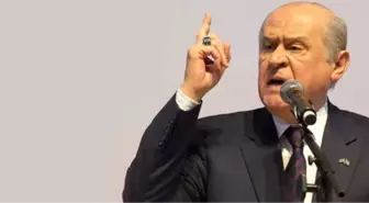 Bahçeli, Ülkü Ocakları'ndaki Tüm Yönetimi Görevden Aldı