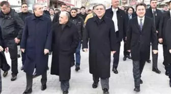 Abdullah Gül, Ahmet Davutoğlu ve Ali Babacan Cenaze Törenine Bir Araya Geldi