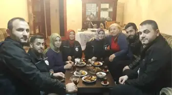 Alo Evlat Ekibi Hatice Teyze'yi Ziyaret Etti