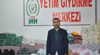 İhh'dan İhtiyaç Sahiplerine Kıyafet Yardımı