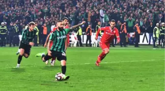 Sakaryaspor - Yılport Samsunspor: 2-2