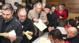 Avrupa'nın En Büyük Cemevi Yeni Yöneticilerini Seçti: Gelmek Hak İse Gitmek Hakikattir