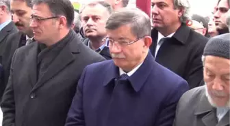 Davutoğlu Tokat'ta Cenaze Törenine Katıldı