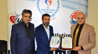 Gaziantep'te Çocuk Atletizm Şöleni