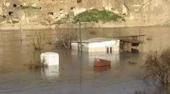 Hasankeyf'te Çardaklar Sular Altında Kaldı