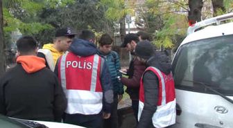 İstanbul Polisi Okul Çevrelerini Didik Didik Aradı