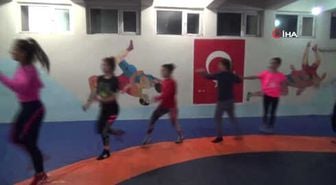 Siirtli Kadınların Güreşe İlgisi Artıyor