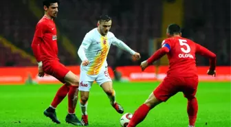 Galatasaray Beraberlikle Turladı