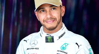 Formula-1 Şampiyonu Hamilton, Doğduğu Kasabaya 'Gecekondu Mahallesi' Dedi