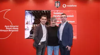 Vodafone Karakartallılar Beşiktaş Efsanesi Süreyya Soner ile Buluştu