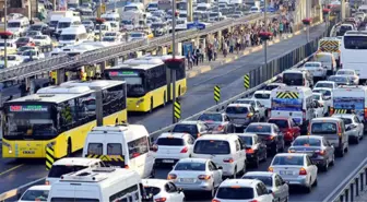 1 Ocak'tan İtibaren İstanbul'da Ticari Araçların Tavan ve Yanlarında Plaka Yazılması Zorunlu Olacak