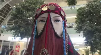 Ankara'da Geleneksel Filistin Elbiseleri Sergisi
