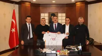 Eski Gol Kralı Mustafa Kacabey Hakkari'de