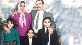 Sosyete Kasabı Nusret Gökçe, Aile Fotoğrafını Takipçilerinin Beğenisine Sundu