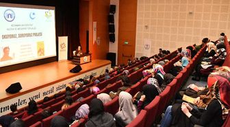 Adıyaman Üniversitesinde Şair Ali Emre Söyleşisi Yapıldı