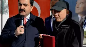 Afet İnan'dan Zekiriya Yürekli'ye Hediye Edilen Kahve Fincanı Belediye Bünyesine Geçti