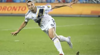 Ibrahimovic'i Transfer Etmek İsteyen Galatasaray, Yıldız Oyuncunun İstediği Ücreti Duyunca Transferden Vazgeçti