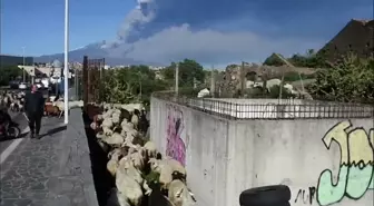 İtalyanların Gözü Faaliyete Geçen Etna Yanardağı'nda