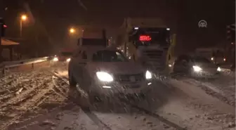 Afyonkarahisar-Antalya Kara Yolu Kar Yağışı Nedeniyle Kapandı