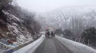 Ödemiş'te Kar Yağışına Karşı Ekipler Gece Boyu Çalıştı