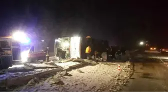 3 İlde Yolcu Otobüsleri Kaza Yaptı: 3 Ölü, 72 Yaralı