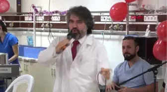 İzmir Kanser Hastaları İçin Yılbaşı Partisinde Eğlendi