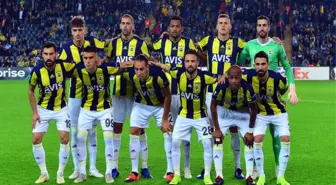 Fenerbahçe'de 14 Futbolcunun Sözleşmesi Sona Eriyor