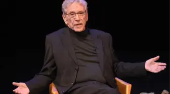 İsrail'de 'Barış Şimdi' Hareketinin Kurucularından Ünlü Yazar Amos Oz Öldü