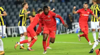 Süper Ligin Golcüsü Asamoah Gyan, 5 Parasız Kaldı