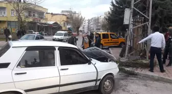 Adıyaman'da Trafik Kazası: 2 Yaralı