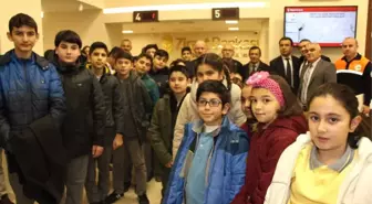 Amasyalı Öğrencilerden Yemenli Çocuklar İçin Bankada Yardım Kuyruğu