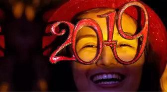 2019 Türkiye ve Dünyada Coşkuyla Karşılandı