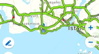 İstanbul'da Yeni Yılın İlk Gününde Yollar Boş Kaldı